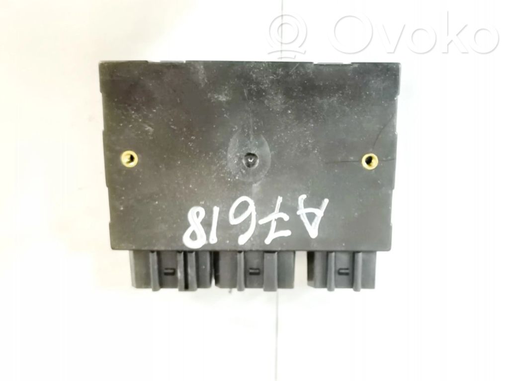 Volkswagen Golf IV Moduł / Sterownik komfortu 
