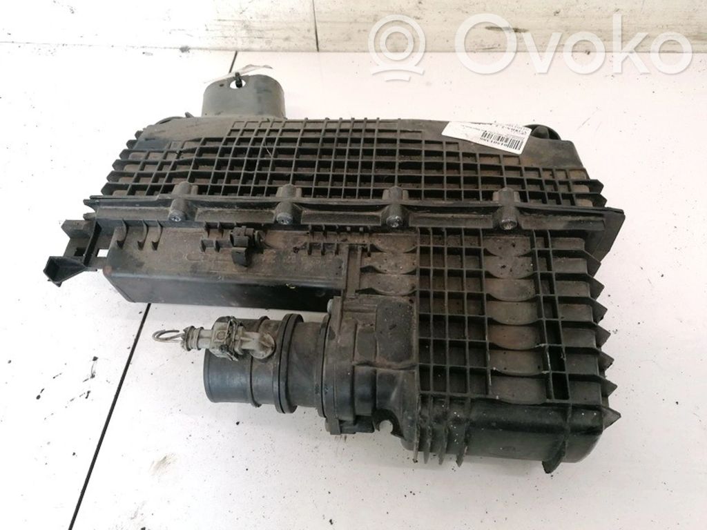Renault Clio II Caja del filtro de aire 