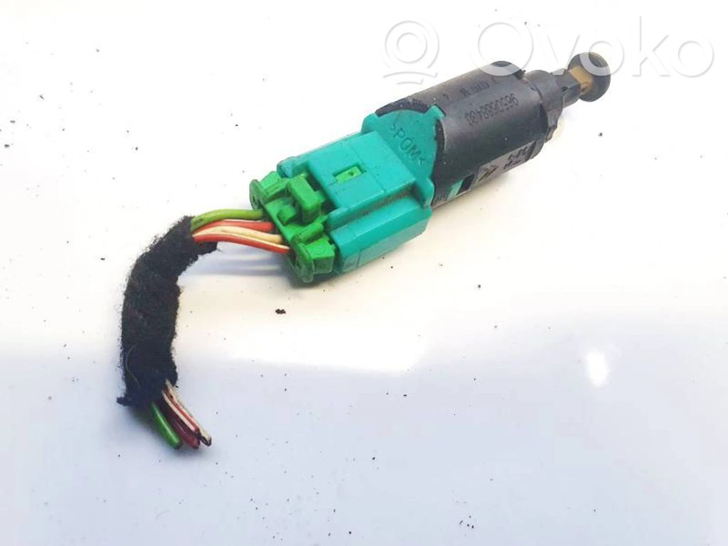 Interruptor sensor del pedal de freno   9650688480,9650688480