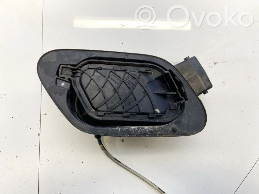Volkswagen Golf VII Klapka wlewu paliwa 