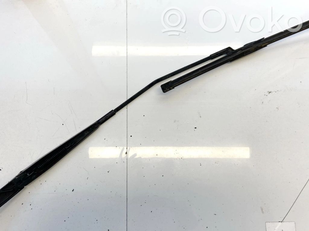 Volkswagen Golf VII Bras d'essuie-glace avant 