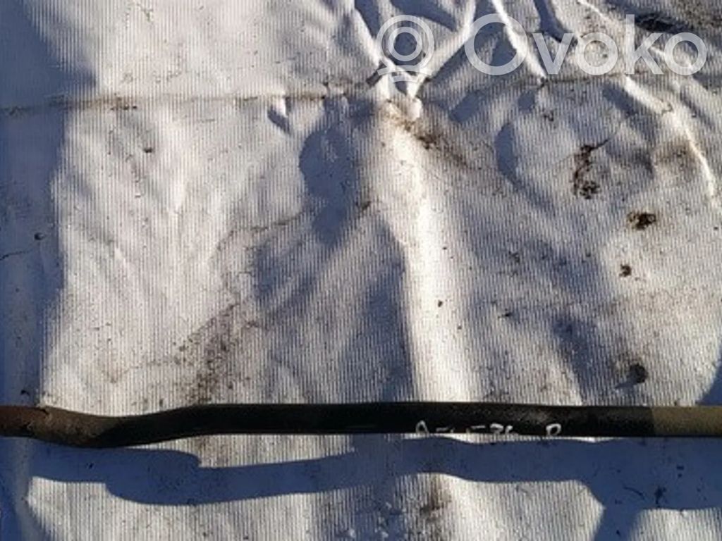 Barra estabilizadora delantera