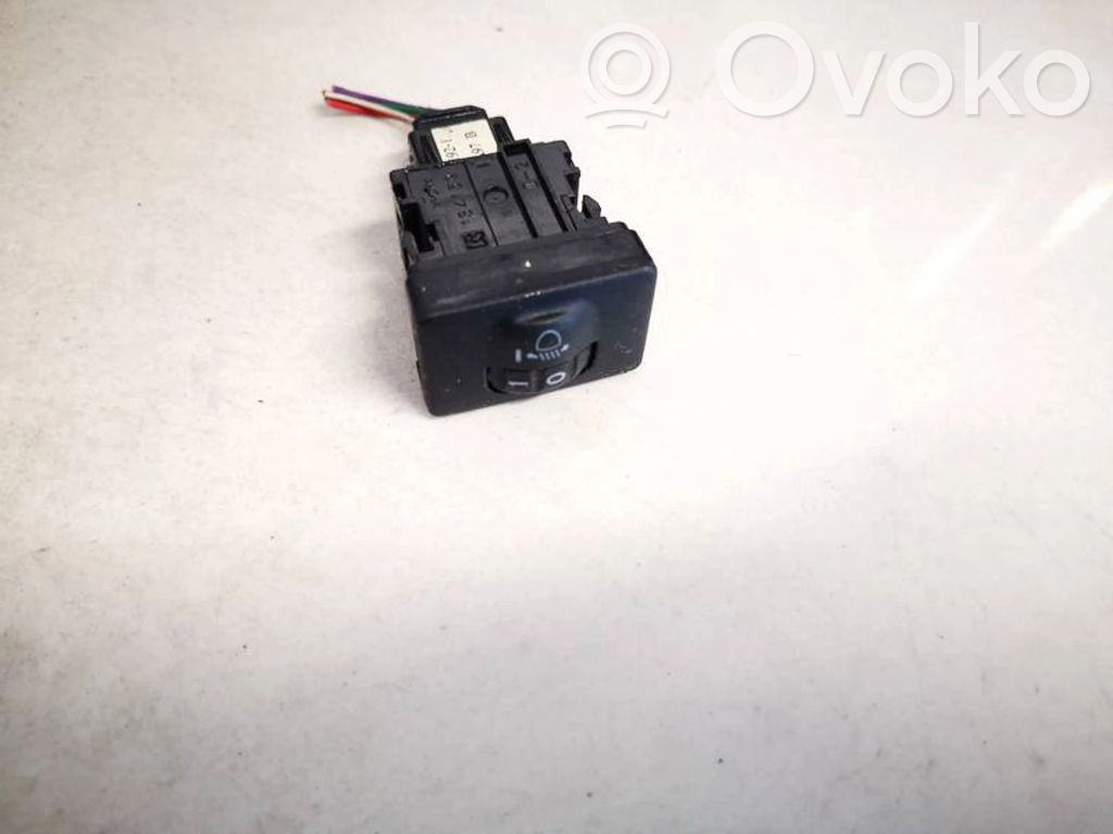 Bouton commande réglage hauteur de phares   134159,134159