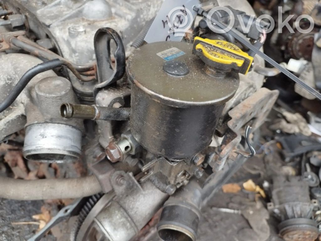 Mazda 323 F Насос усилителя руля 