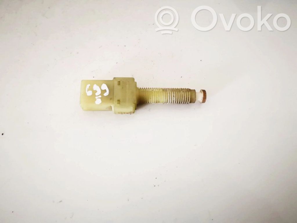 Audi A6 S6 C4 4A Comutator senzor pedală frână 