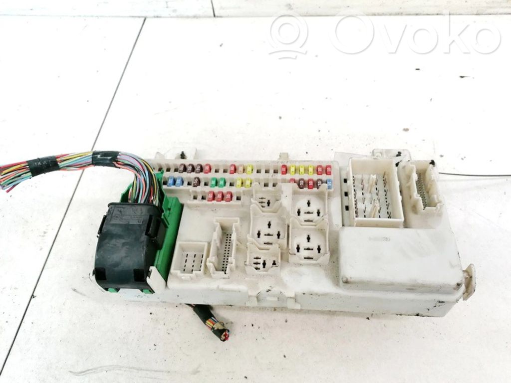 Mazda 3 I Fuse box set 