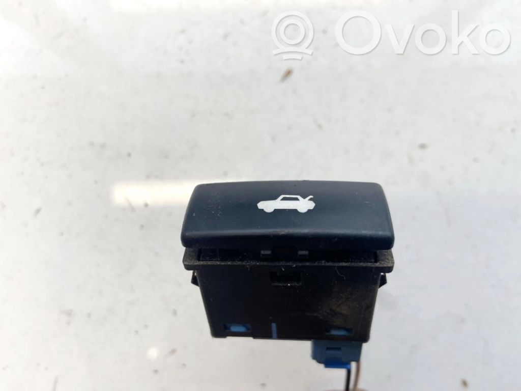 Rover 75 Comutator deschidere hayon 