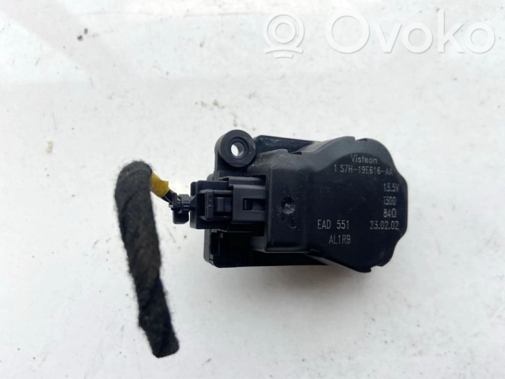 Ford Mondeo Mk III Moteur / actionneur de volet de climatisation