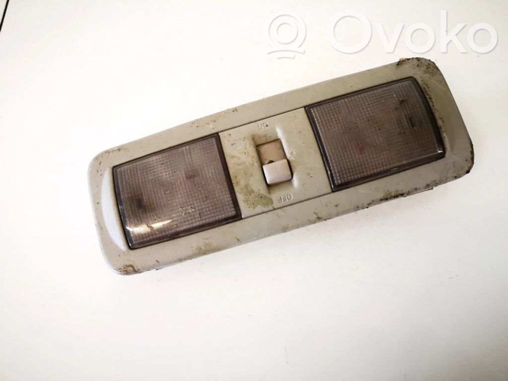 Nissan Pathfinder R51 Lampka podsufitki tylna 