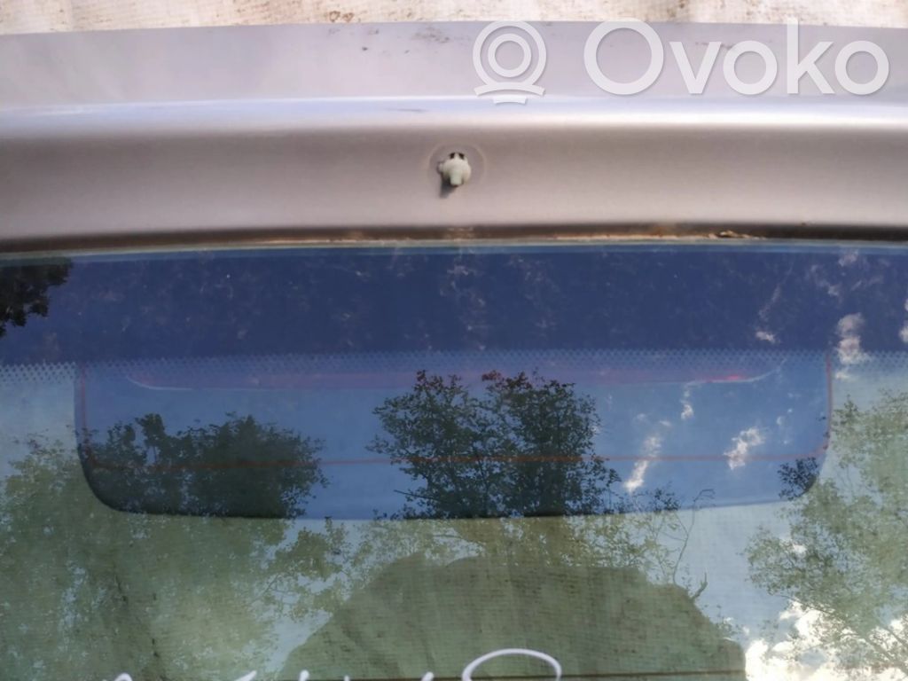 Citroen Xsara Picasso Troisième feu stop 