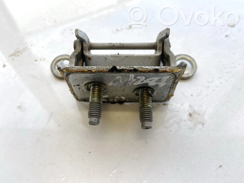 Volvo V50 Tailgate/trunk/boot hinge 