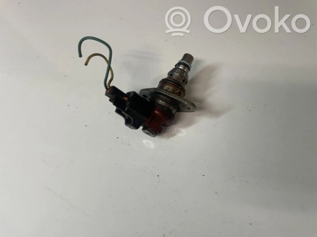 Fuel pressure sensor