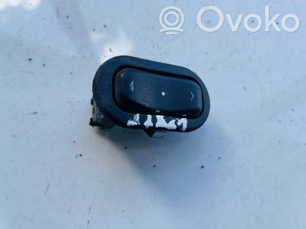 Opel Zafira A Interruttore di controllo dell’alzacristalli elettrico