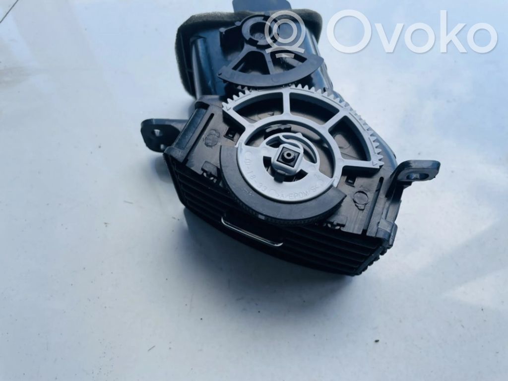 Toyota Corolla Verso AR10 Grilă ventilație centrală 