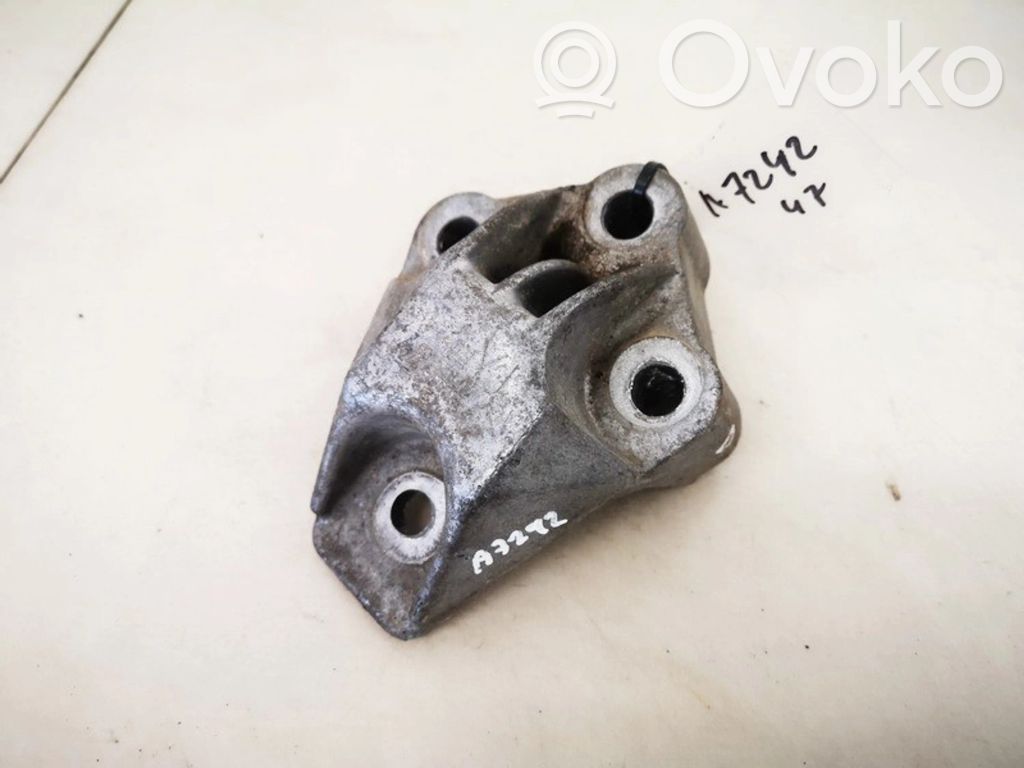 Opel Vectra B Suport motor