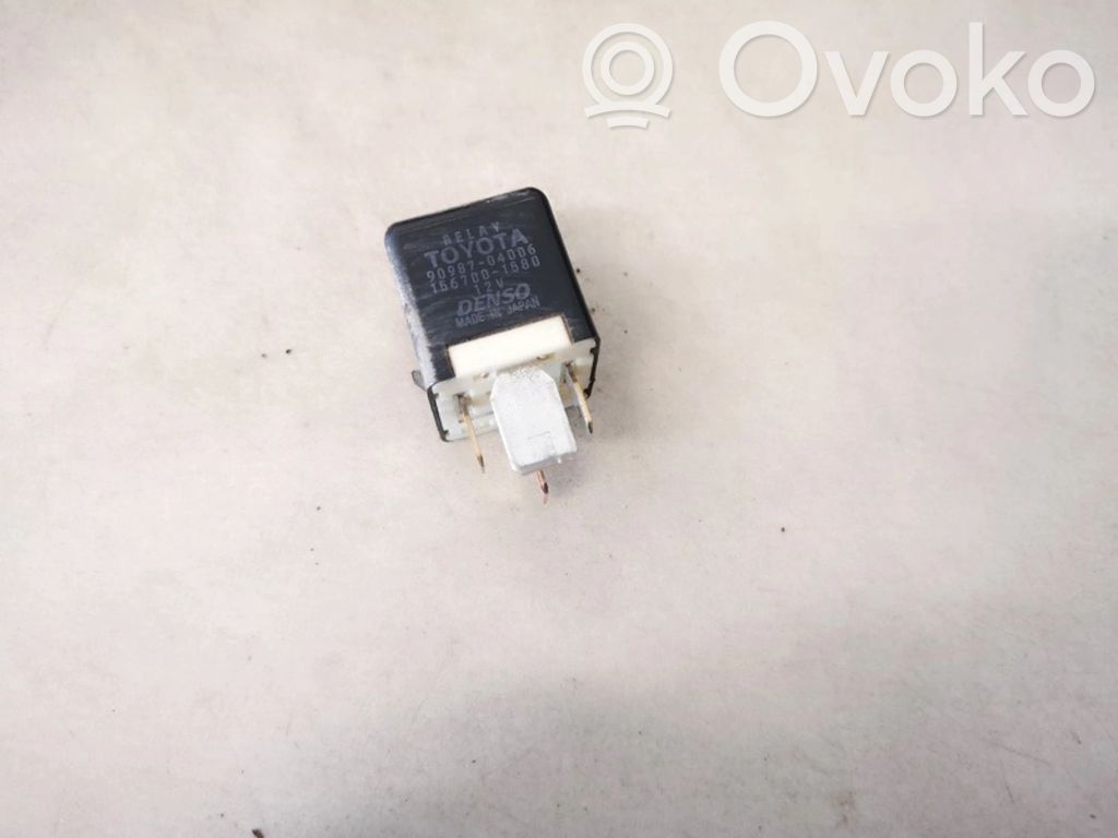 Toyota Avensis Verso Alte relee 