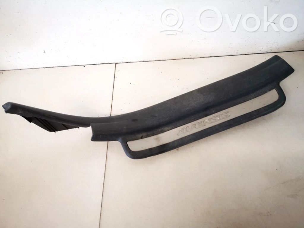 Toyota Avensis T250 Capac prag spate 