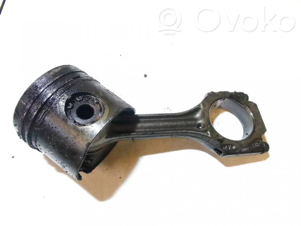 Piston avec bielle   028H,028H