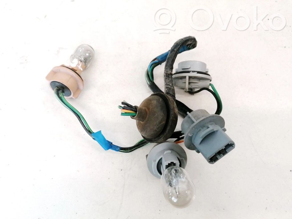 Mazda 323 Parte del faro