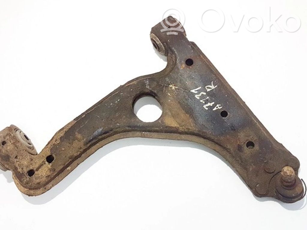 Querlenker Achsschenkel vorne   90498740,90498740
