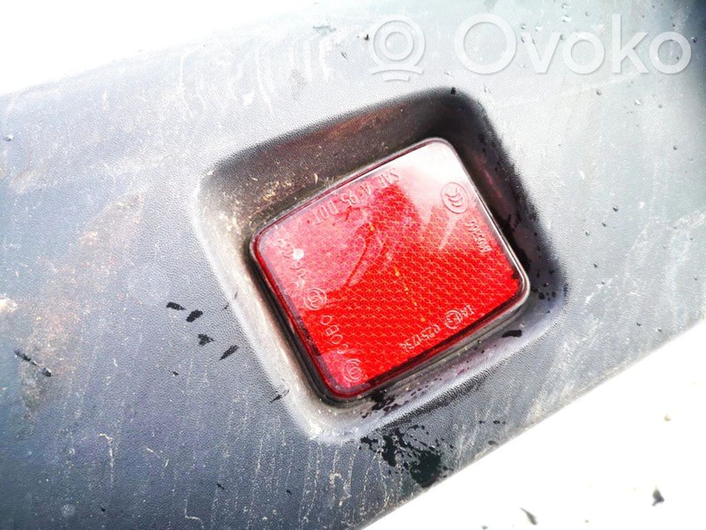 Peugeot Boxer Reflector spate 