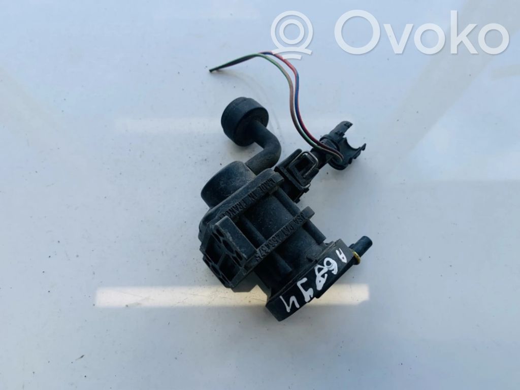 Opel Omega B2 Solenoid supapă turbosuflantă 