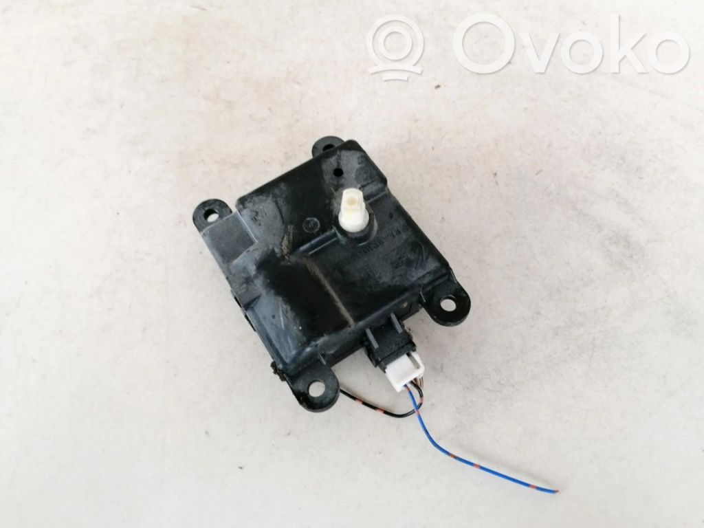 Nissan X-Trail T30 Motor/actuator clapetă aer 