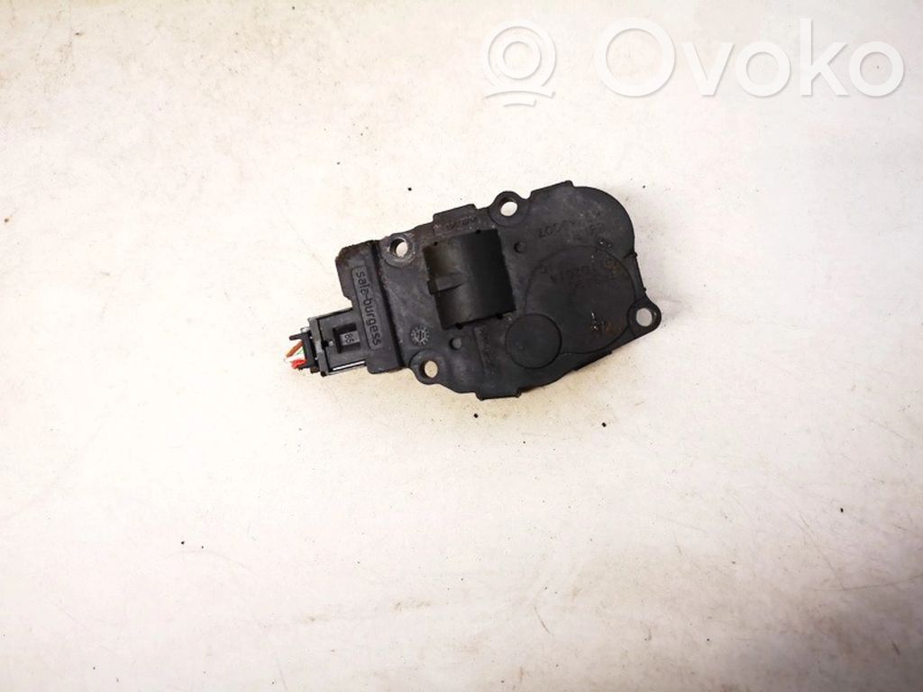 BMW 7 F01 F02 F03 F04 Moteur / actionneur de volet de climatisation