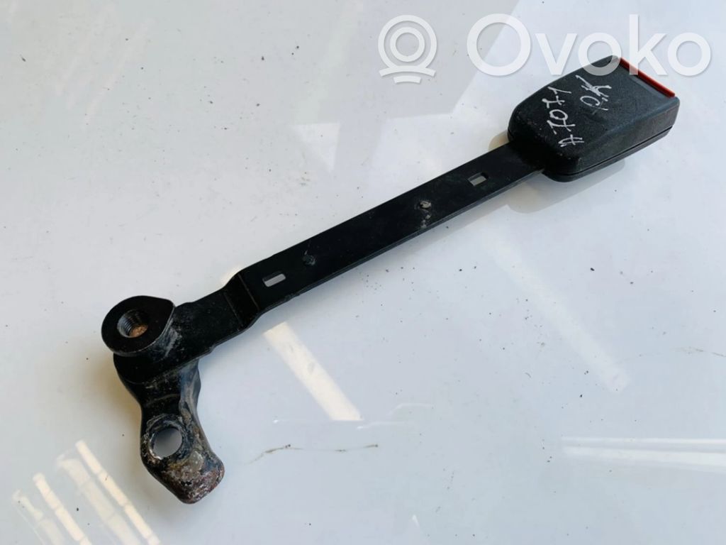 Volkswagen PASSAT B5 Hebilla del cinturón delantero 