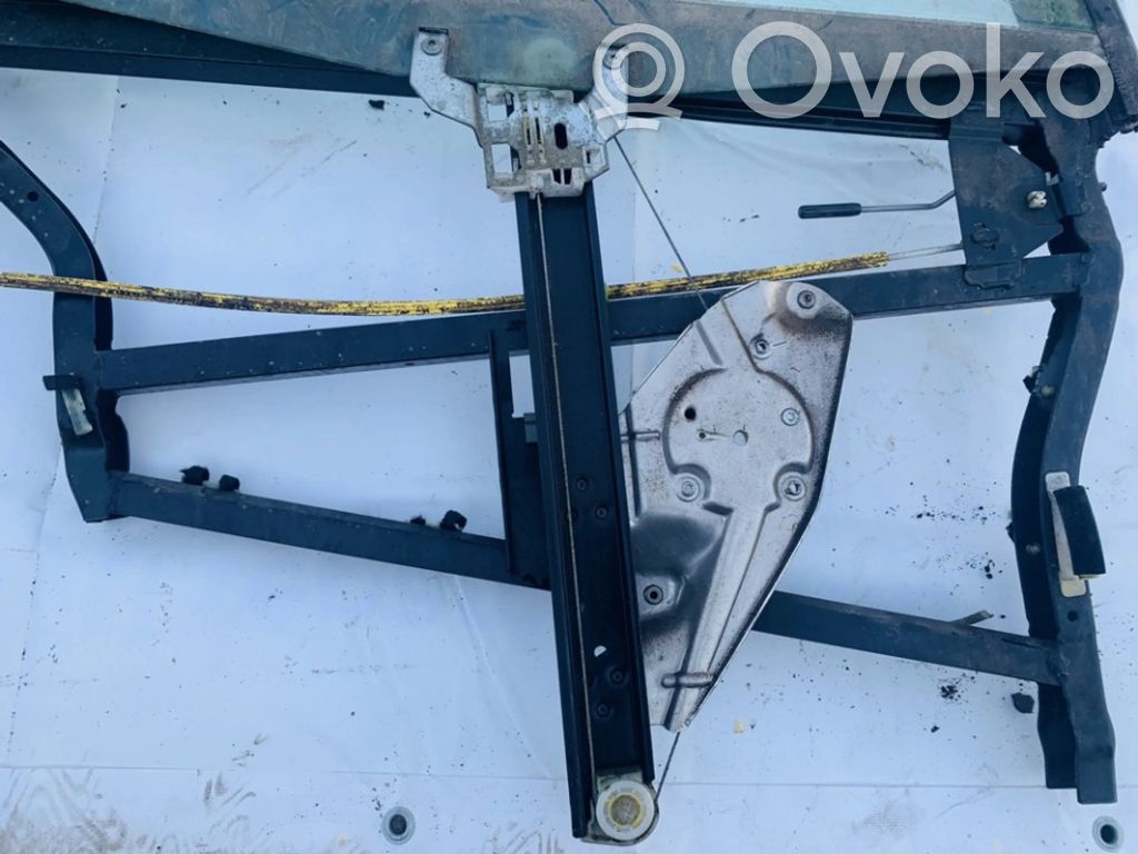 Audi A6 S6 C5 4B Regulador con motor de la ventanilla de la puerta corredera