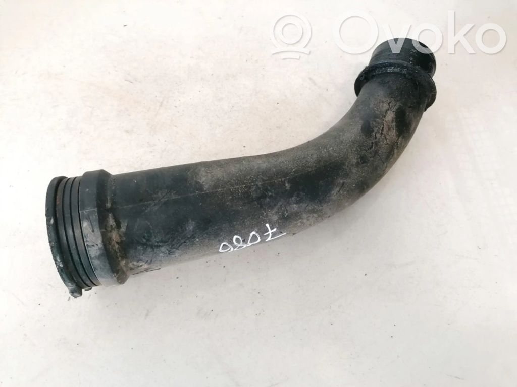 Furtun/conductă intercooler   8200218987,8200218987