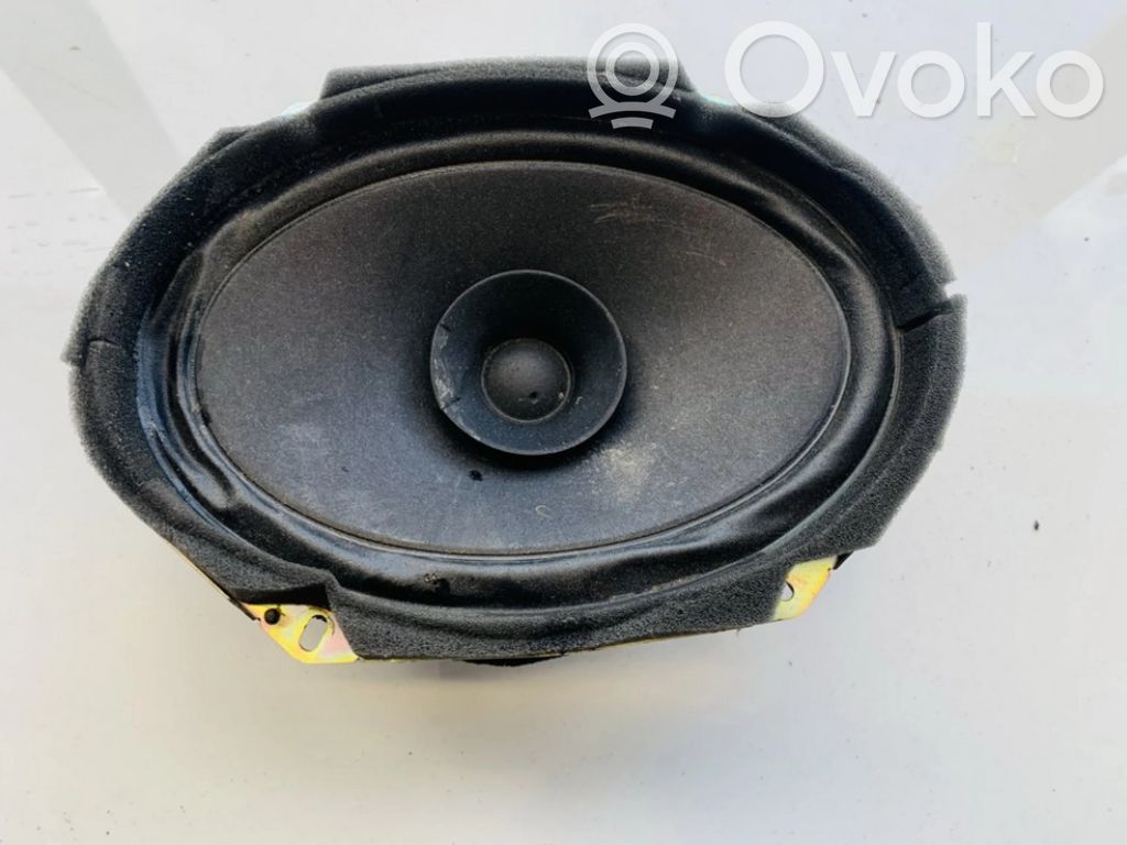 Difuzor ușă față   C23566960,C23566960