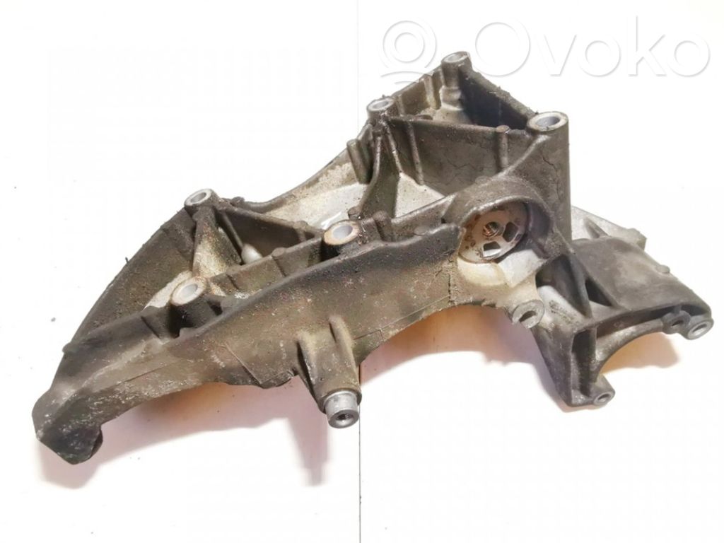 Renault Laguna II Supporto di montaggio del motore (usato)
