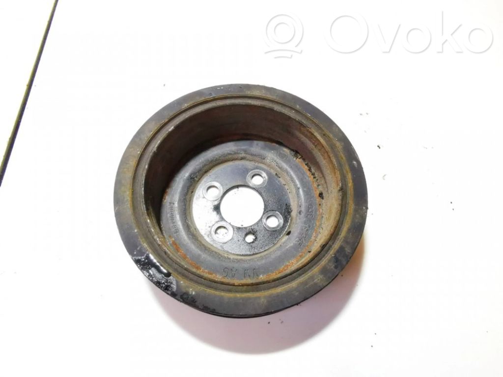 Kampiakselin vauhtipyörä   03G105243,03G105243