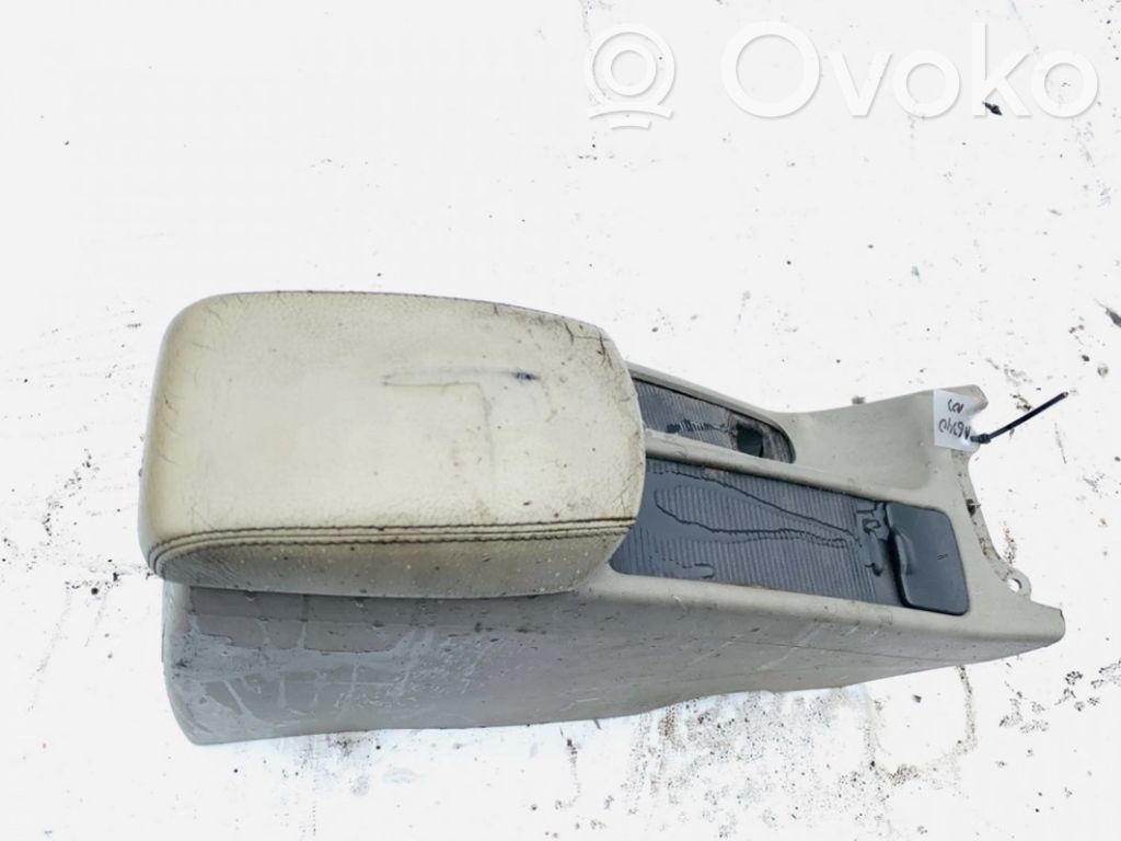 Volvo S40, V40 Reposabrazos 
