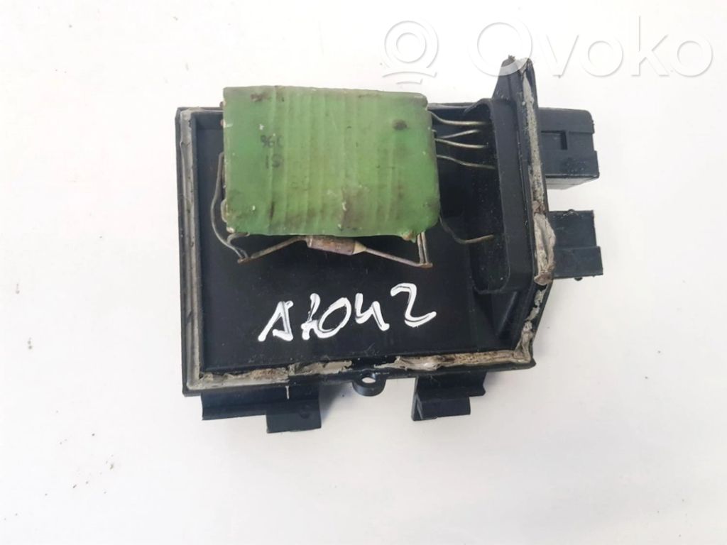 Audi 80 90 B3 Motor aerotermă/rezistor ventilator 