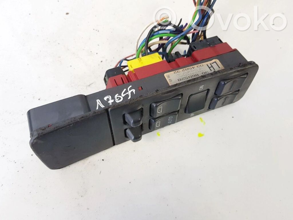 Volvo S40, V40 Interruttore di controllo dell’alzacristalli elettrico