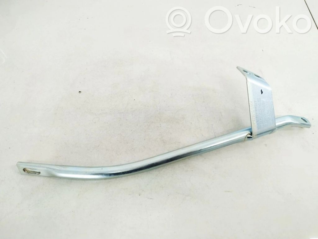Otros repuestos del exterior   J9D3043B58AA,106057080C,J9D3043B58AA,J9D3043B58AA,M9D3043B59AB