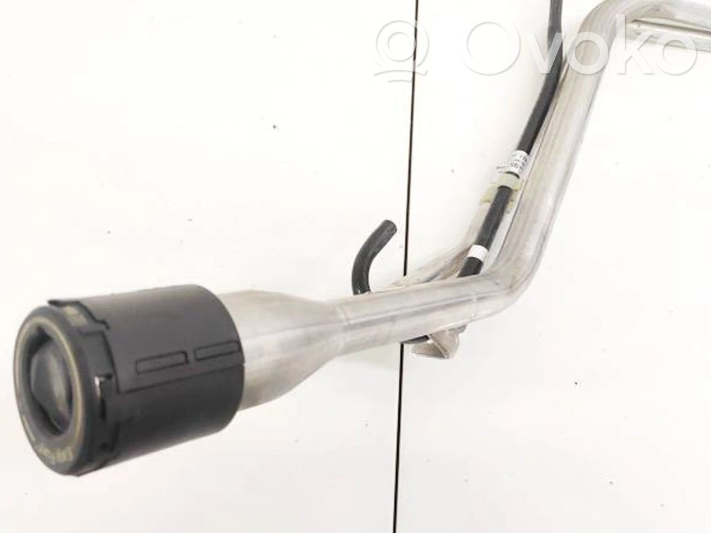 Ford Puma Einfüllstutzen Kraftstofftank 
