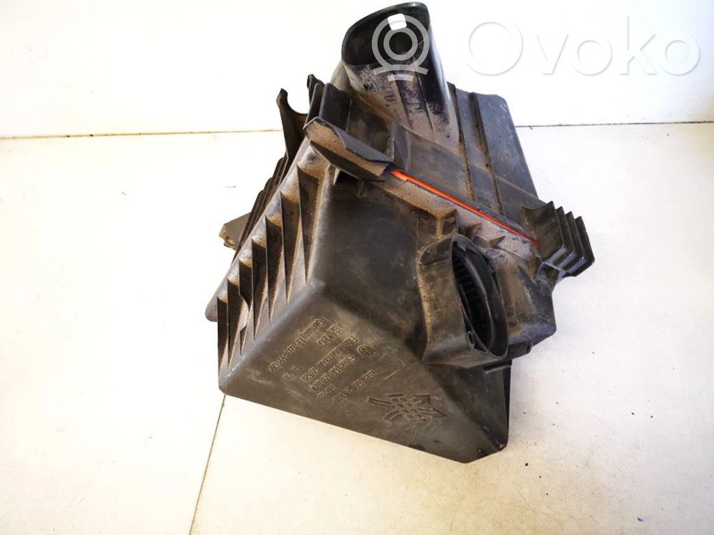 Volkswagen Polo IV 9N3 Cutie filtru aer 