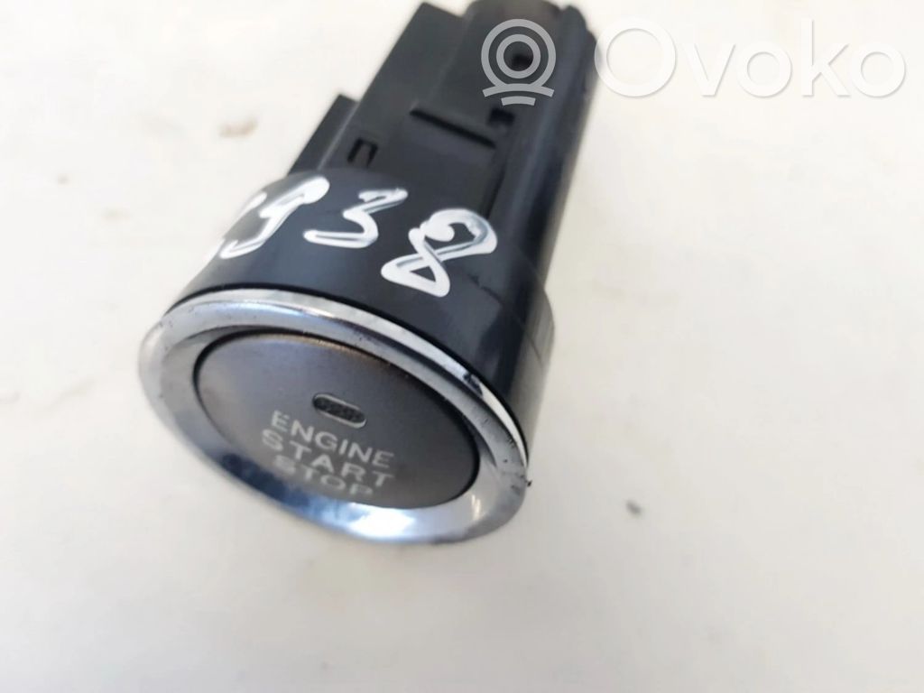 Interruttore a pulsante start e stop motore   15A8541,15A8541