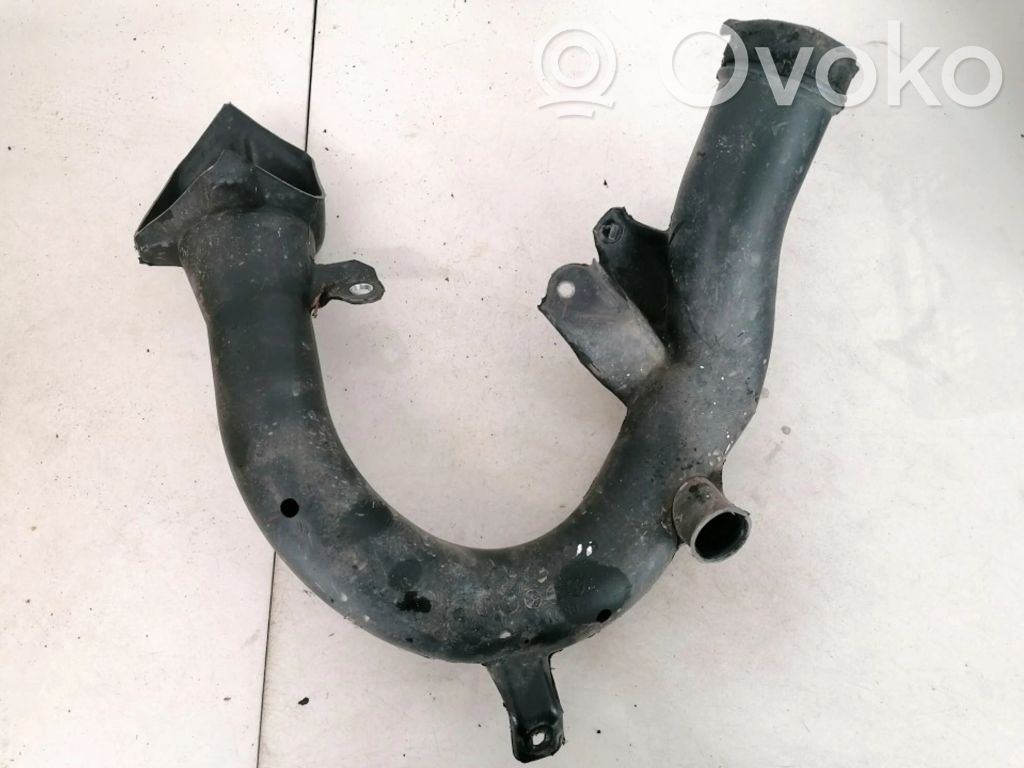 Toyota RAV 4 (XA30) Ilmanoton letku
