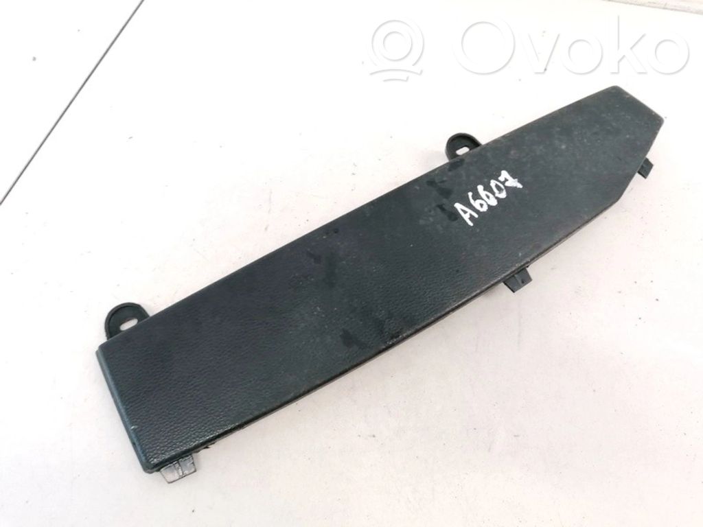 BMW 7 E65 E66 Kita salono detalė 