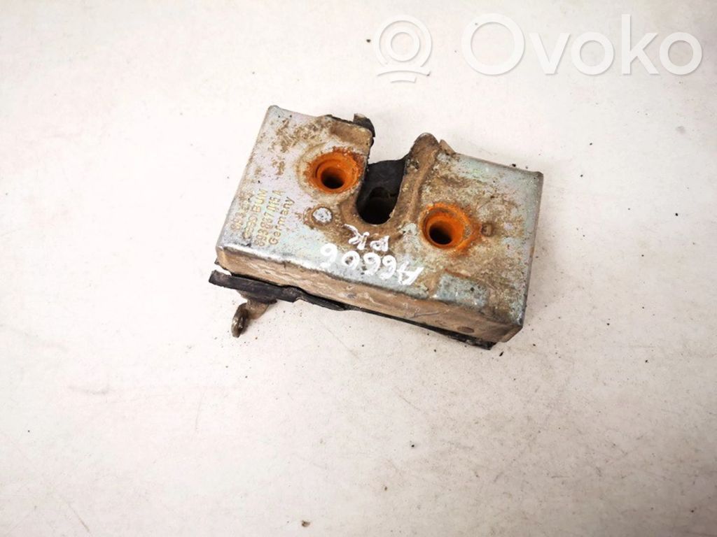 Audi 80 90 B3 Încuietoare ușă față 