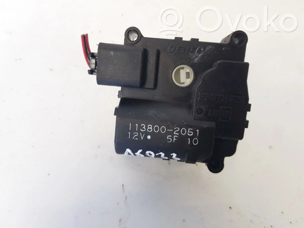 Toyota Avensis T250 Moteur / actionneur de volet de climatisation 