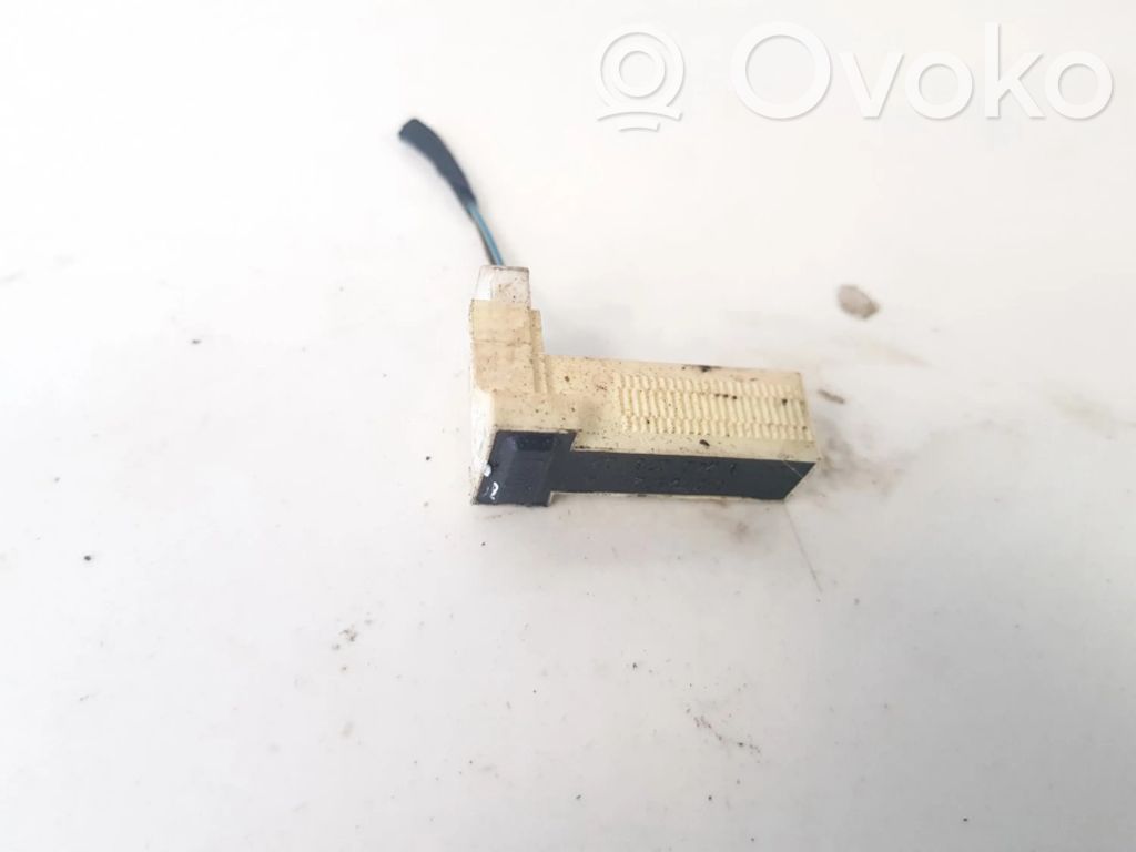 BMW 1 F20 F21 Comutator senzor pedală frână 