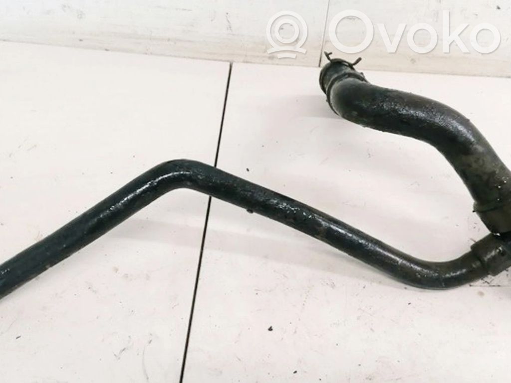 Volkswagen PASSAT B5 Conductă/furtun lichid de răcire motor
