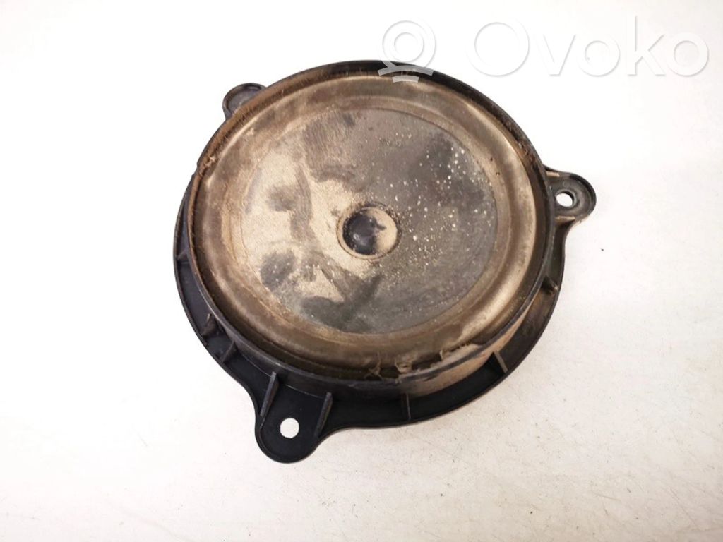 Nissan Almera Tino Haut-parleur de porte avant 