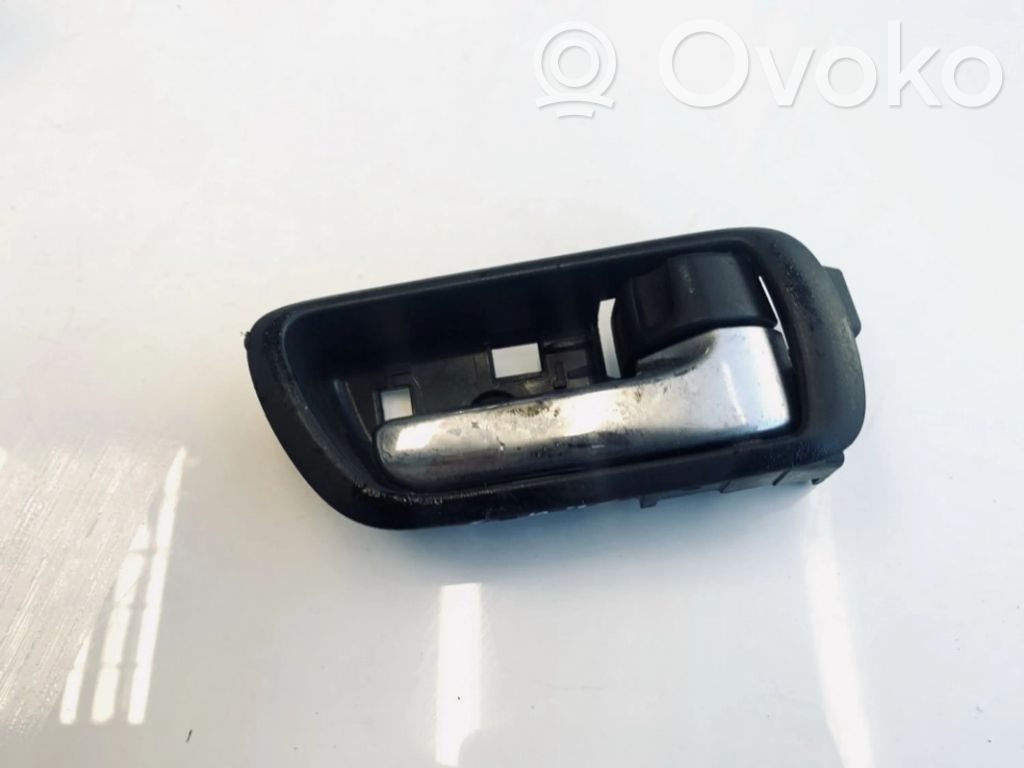 Toyota Corolla Verso AR10 Maniglia interna per portiera anteriore