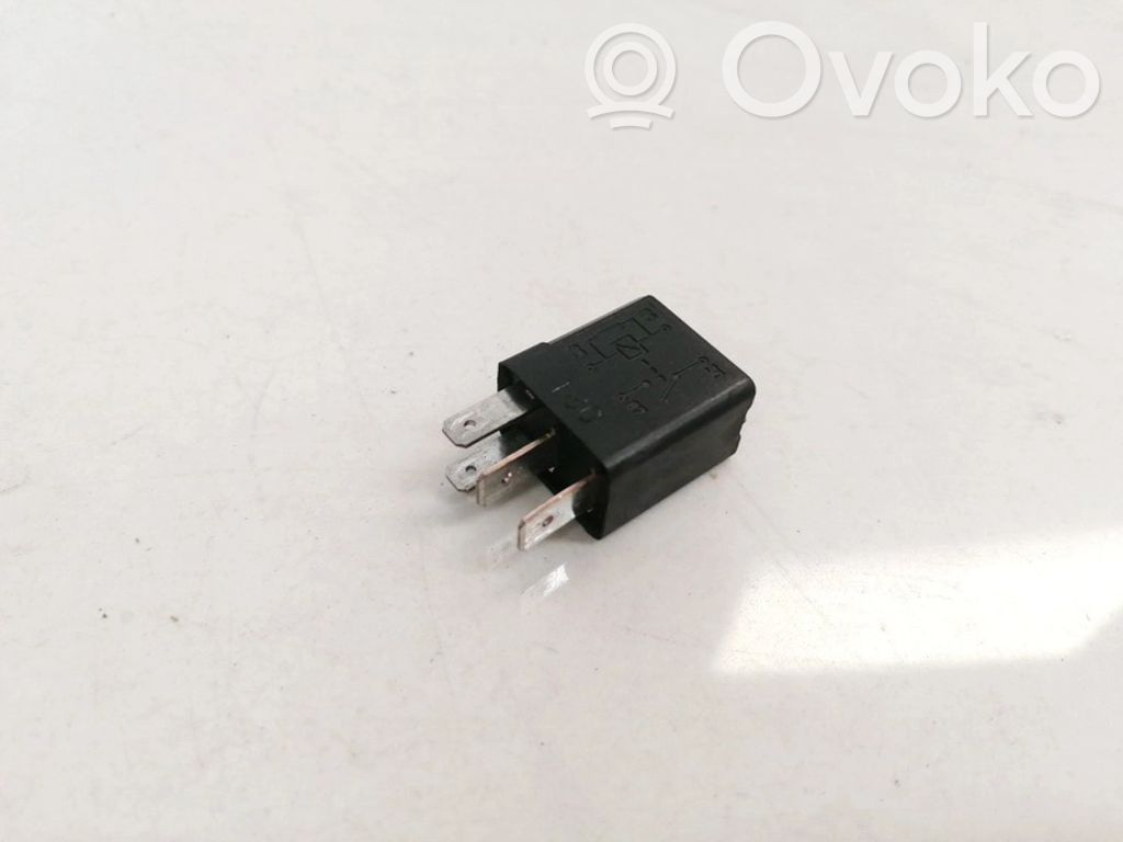 Opel Zafira A Altri relè